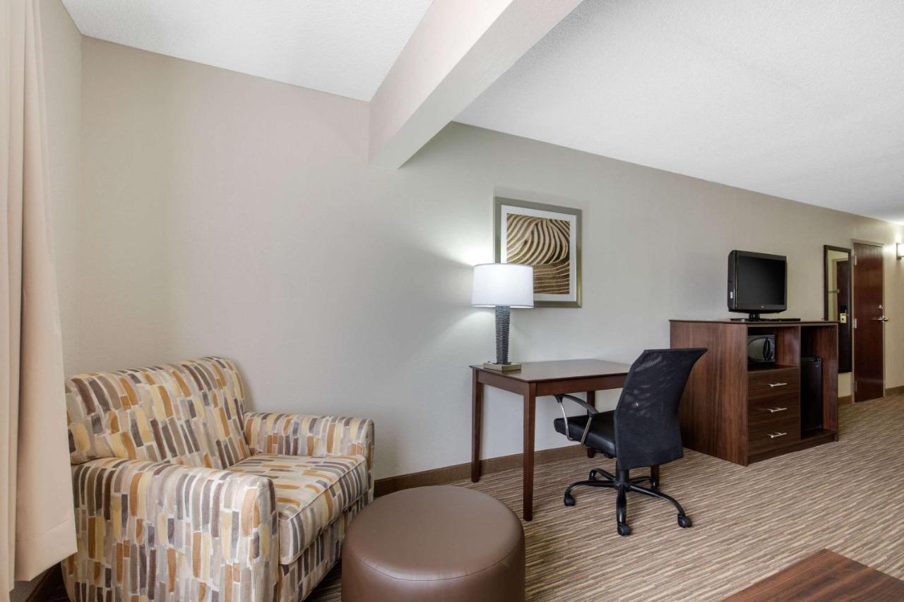 Quality Inn & Suites Mountain Home North Ngoại thất bức ảnh